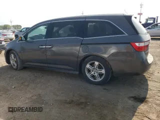 2013 Honda Odyssey with VIN 5KBRL589XDB803471, listed as a Copart auction lot 64465504 with Not provided miles and Non repairable. Bid and sale history available at DreamBid. Image 2.