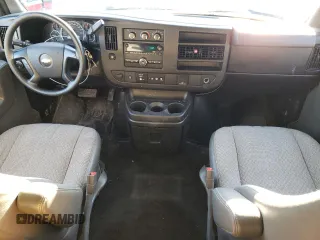 2015 Chevrolet Express Passenger LT с VIN 1GAZG1FG9F1204028, выставлен на аукционе Copart как лот 88367885 с пробегом 101 574 миль миль и Списание • Salvage title. История ставок и продаж доступна на DreamBid. Изображение 8.