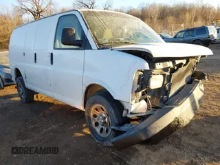 2012 Chevrolet Express Cargo z VIN 1GCSGAFX1C1102968, wystawiony jako IAAI lot #41465329 z przebiegiem 185 998 mil mil oraz . Historia ofert i sprzedaży dostępna na DreamBid. Obrazek 1.