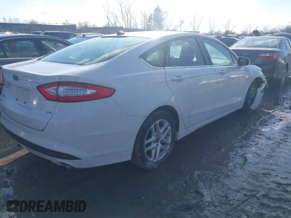 2014 Ford Fusion SE with VIN 3FA6P0H70ER312212, listed as a IAAI auction lot 41654172 with 122,744 mi miles. Bid and sale history available at carsss.com. Image 4.