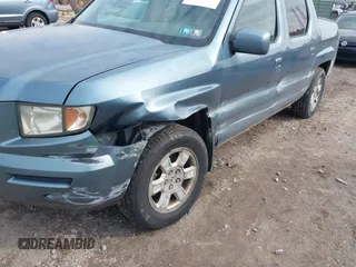 2008 Honda Ridgeline RTL with VIN 2HJYK16528H528826, listed as a IAAI auction lot 42016635 with 128,810 mi miles. Bid and sale history available at carsss.com. Image 6.