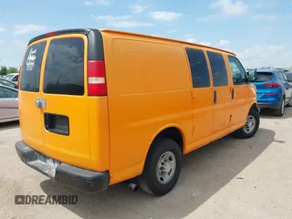 2003 Chevrolet Express Cargo with VIN 1GCGG25V931160516, listed as a IAAI auction lot 42031813 with 233,981 mi miles and . Bid and sale history available at DreamBid. Image 4.