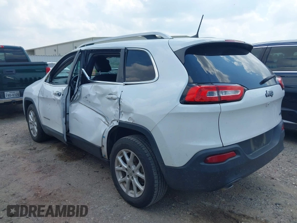 2018 Jeep Cherokee Latitude Plus with VIN 1C4PJLLBXJD590695, listed as a IAAI auction lot 39653845 with 76,667 mi miles and . Bid and sale history available at DreamBid. Image 3.