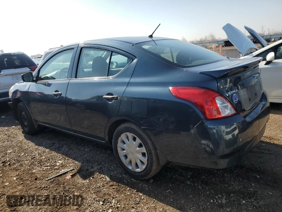 2016 Nissan Versa S z VIN 3N1CN7AP0GL913005, wystawiony jako Copart lot #52431875 z przebiegiem 125 491 mil mil oraz Szkoda całkowita • Salvage title. Historia ofert i sprzedaży dostępna na DreamBid. Obrazek 2.