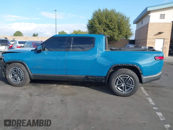 2025 Rivian R1T Adventure z VIN 7FCTGBAA9SN035986, wystawiony jako IAAI lot #41510257 z przebiegiem 2 102 mil mil oraz . Historia ofert i sprzedaży dostępna na DreamBid. Obrazek 15.