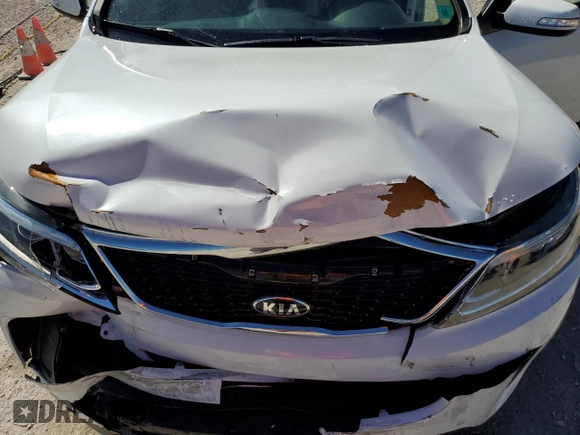 2015 Kia Sorento LX with VIN 5XYKT3A66FG561780, listed as a Copart auction lot 47789405 with 46,635 mi miles and Salvage Title. Bid and sale history available at DreamBid. Image 12.
