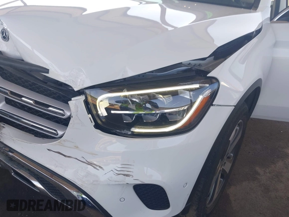 2022 Mercedes-Benz GLC 300 with VIN W1N0G8DB2NG100453, listed as a IAAI auction lot 42066751 with 24,345 mi miles and . Bid and sale history available at DreamBid. Image 19.