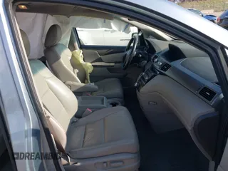 2011 Honda Odyssey Touring with VIN 5FNRL5H9XBB085626, listed as a IAAI auction lot 41890577 with 178,317 mi miles and . Bid and sale history available at DreamBid. Image 5.