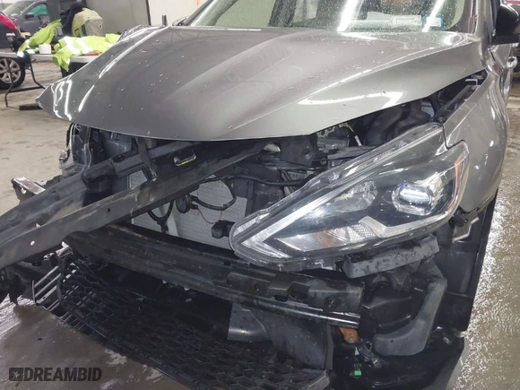 2017 Nissan Sentra SV with VIN 3N1AB7AP9HY300725, listed as a IAAI auction lot 41655152 with 43,751 mi miles. Bid and sale history available at carsss.com. Image 6.