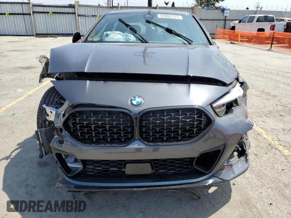 2021 BMW 2 Series M235i xDrive z VIN WBA13AL07M7H39957, wystawiony jako Copart lot #46546705 z przebiegiem 11 065 mil mil oraz Szkoda całkowita • Salvage title. Historia ofert i sprzedaży dostępna na DreamBid. Obrazek 5.