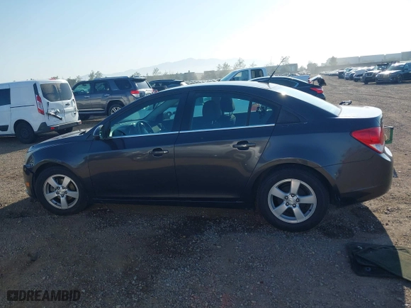 2014 Chevrolet Cruze 1LT with VIN 1G1PC5SB6E7199693, listed as a IAAI auction lot 42004060 with 97,231 mi miles. Bid and sale history available at carsss.com. Image 13.