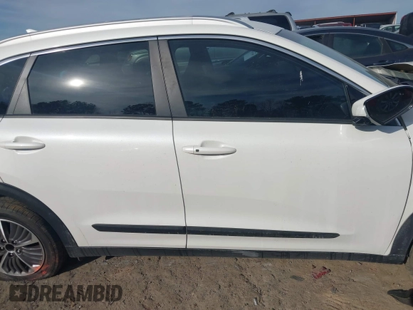 2019 Kia Niro EX with VIN KNDCC3LC9K5340703, listed as a IAAI auction lot 41661472 with 106,660 mi miles. Bid and sale history available at carsss.com. Image 14.
