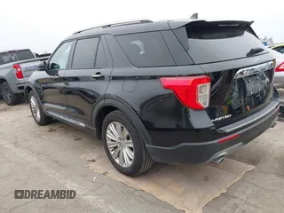 2021 Ford Explorer Limited with VIN 1FMSK7FH6MGA46420, listed as a IAAI auction lot 41992979 with 44,227 mi miles. Bid and sale history available at carsss.com. Image 3.