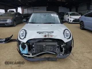 2021 MINI Hardtop Cooper SE with VIN WMWXP3C08M2N53266, listed as a Copart auction lot 50807505 with 16,529 mi miles and Salvage Title. Bid and sale history available at DreamBid. Image 5.