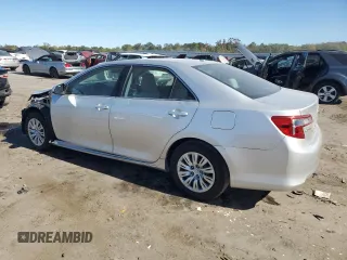 2014 Toyota Camry L with VIN 4T4BF1FK0ER435849, listed as a Copart auction lot 75829974 with 91,571 mi miles and Salvage Title. Bid and sale history available at carsss.com. Image 2.