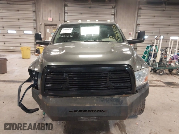 2010 Dodge Ram 2500 SLT with VIN 3D7UT2CL0AG190444, listed as a IAAI auction lot 41962036 with 185,473 mi miles. Bid and sale history available at carsss.com. Image 13.