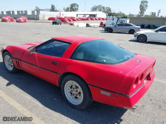 1985 Chevrolet Corvette with VIN 1G1YY0789F5103932, listed as a IAAI auction lot 42004684 with 116,413 mi miles. Bid and sale history available at carsss.com. Image 3.