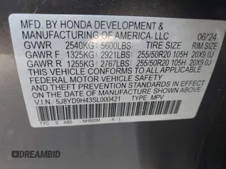 2025 Acura MDX Technology with VIN 5J8YD9H43SL000421, listed as a IAAI auction lot 41470306 with 17,143 mi miles and . Bid and sale history available at DreamBid. Image 9.