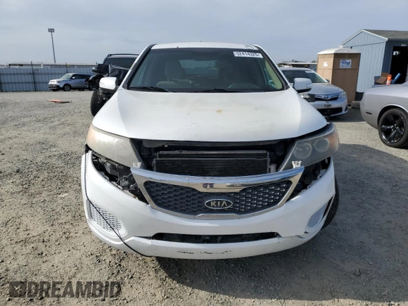 2011 Kia Sorento LX with VIN 5XYKT3A15BG071300, listed as a Copart auction lot 52414325 with 142,458 mi miles and Salvage Title. Bid and sale history available at carsss.com. Image 5.
