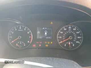 2017 Kia Optima LX z VIN 5XXGT4L35HG165653, wystawiony jako Copart lot #85765954 z przebiegiem 130 135 mil mil oraz Szkoda całkowita • Salvage title. Historia ofert i sprzedaży dostępna na DreamBid. Obrazek 9.