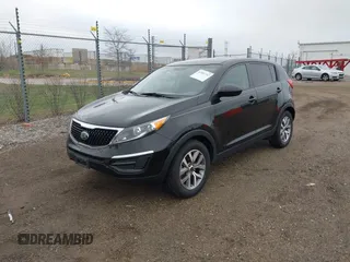 2015 Kia Sportage LX with VIN KNDPB3AC6F7677007, listed as a IAAI auction lot 42081242 with 63,976 mi miles and . Bid and sale history available at carsss.com. Image 2.