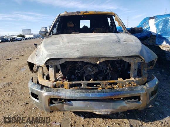 2015 Ram 2500 Laramie with VIN 3C6UR5FJ8FG655944, listed as a Copart auction lot 88908905 with 0 mi miles and Salvage Title. Bid and sale history available at carsss.com. Image 5.