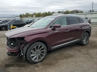 2020 Lincoln Nautilus Reserve z VIN 2LMPJ8KPXLBL34009, wystawiony jako Copart lot #52886625 z przebiegiem 36 879 mil mil oraz Szkoda całkowita • Salvage title. Historia ofert i sprzedaży dostępna na DreamBid. Obrazek 1.
