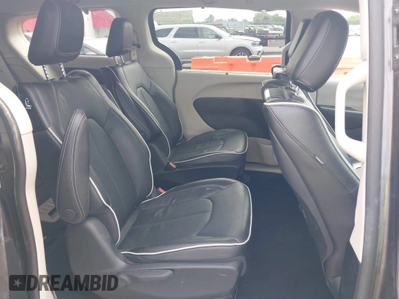 2022 Chrysler Pacifica Hybrid Limited with VIN 2C4RC1S72NR123083, listed as a IAAI auction lot 42623725 with 36,789 mi miles and . Bid and sale history available at DreamBid. Image 8.