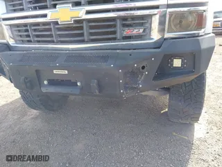 2015 Chevrolet Silverado 1500 LT with VIN 3GCUKREC1FG289851, listed as a IAAI auction lot 41676144 with 131,633 mi miles. Bid and sale history available at carsss.com. Image 6.