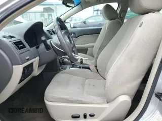 2011 Ford Fusion Hybrid with VIN 3FADP0L33BR346927, listed as a Copart auction lot 70507524 with 151,102 mi miles and Salvage title. Bid and sale history available at DreamBid. Image 7.