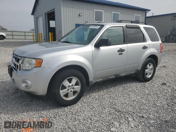 2010 Ford Escape XLT с VIN 1FMCU9D73AKC90488, выставлен на аукционе Copart как лот 49720915 с пробегом 202 707 миль миль и Чистый • Clean title. История ставок и продаж доступна на DreamBid. Изображение 1.