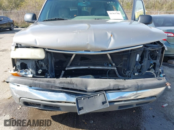 2003 Chevrolet Tahoe LS with VIN 1GNEC13V43R109837, listed as a IAAI auction lot 41363706 with Not provided miles and . Bid and sale history available at DreamBid. Image 10.