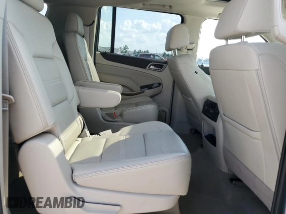 2020 GMC Yukon XL Denali with VIN 1GKS1HKJ1LR303285, listed as a Copart auction lot 71786914 with 132,278 mi miles and Salvage Title. Bid and sale history available at carsss.com. Image 11.