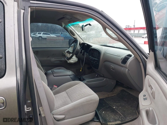 2006 Toyota Tundra SR5 with VIN 5TBBT44136S482150, listed as a IAAI auction lot 41672495 with 166,786 mi miles. Bid and sale history available at carsss.com. Image 5.