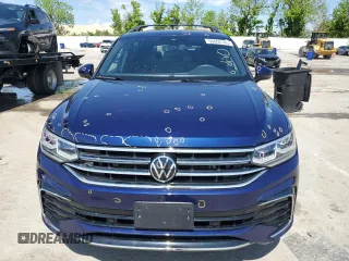 2024 Volkswagen Tiguan SEL R-Line with VIN 3VV4B7AX4RM045227, listed as a Copart auction lot 56002145 with 27,261 mi miles and Salvage title. Bid and sale history available at DreamBid. Image 5.