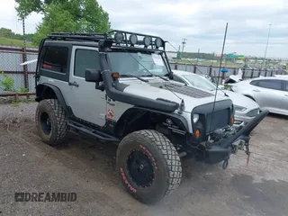 2007 Jeep Wrangler X с VIN 1J4FA24117L142513, выставлен на аукционе IAAI как лот 42314284 с пробегом 70 213 миль миль и . История ставок и продаж доступна на DreamBid. Изображение 1.