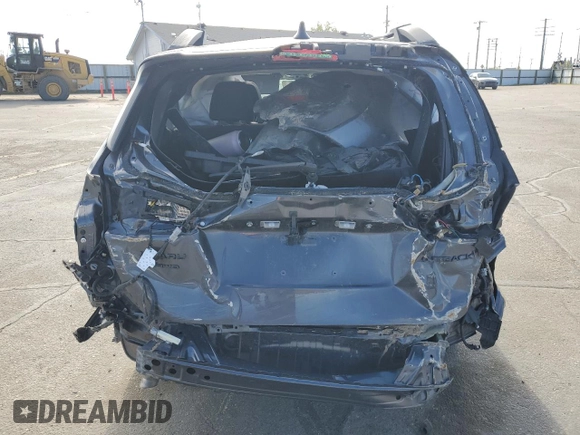 2025 Subaru Outback Onyx z VIN 4S4BTALC9S3127158, wystawiony jako Copart lot #53955145 z przebiegiem Nie podano mil oraz Szkoda całkowita • Salvage title. Historia ofert i sprzedaży dostępna na DreamBid. Obrazek 6.