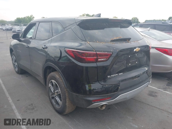 2025 Chevrolet Blazer LT with VIN 3GNKBHR43SS184196, listed as a IAAI auction lot 42223399 with 3,656 mi miles and . Bid and sale history available at DreamBid. Image 3.