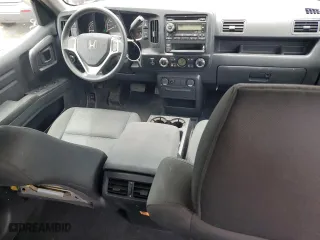 2013 Honda Ridgeline RT with VIN 5FPYK1F26DB013071, listed as a Copart auction lot 64400384 with 128,358 mi miles and Salvage Title. Bid and sale history available at carsss.com. Image 8.