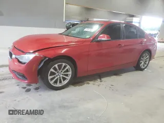 2017 BMW 3 Series 320i xDrive z VIN WBA8E5G37HNU43078, wystawiony jako Copart lot #57571625 z przebiegiem 126 559 mil mil oraz Szkoda całkowita • Salvage title. Historia ofert i sprzedaży dostępna na DreamBid. Obrazek 1.