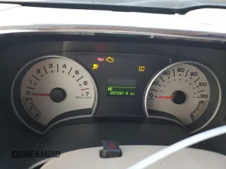 2006 Ford Explorer Eddie Bauer z VIN 1FMEU64E26UA98996, wystawiony jako Copart lot #45353005 z przebiegiem 157 297 mil mil oraz Szkoda całkowita • Salvage title. Historia ofert i sprzedaży dostępna na DreamBid. Obrazek 9.