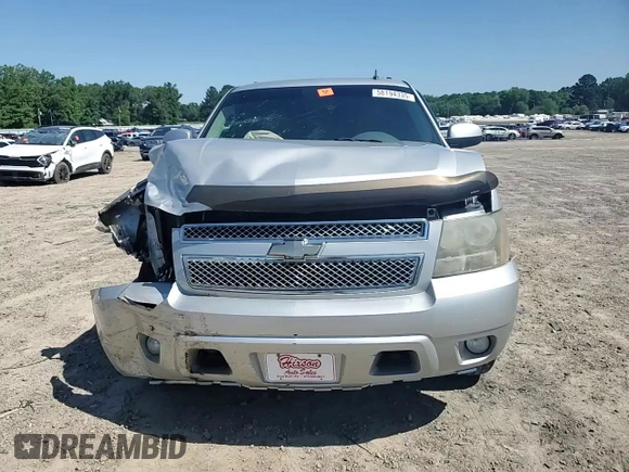 2011 Chevrolet Suburban LT с VIN 1GNSCJE08BR178193, выставлен на аукционе Copart как лот 58194335 с пробегом 228 143 миль миль и Чистый • Clean title. История ставок и продаж доступна на DreamBid. Изображение 14.