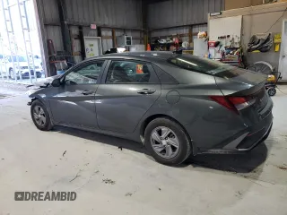 2024 Hyundai Elantra SE z VIN KMHLL4DGXRU851159, wystawiony jako Copart lot #47502985 z przebiegiem 8 489 mil mil oraz Szkoda całkowita • Salvage title. Historia ofert i sprzedaży dostępna na DreamBid. Obrazek 2.