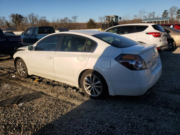 2008 Nissan Altima 2.5 SL with VIN 1N4AL21EX8N511236, listed as a Copart auction lot 89066815 with 208,024 mi miles and Salvage Title. Bid and sale history available at carsss.com. Image 2.