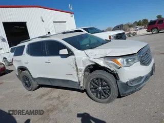 2019 GMC Acadia SLT with VIN 1GKKNMLA5KZ124323, listed as a IAAI auction lot 41365526 with 99,992 mi miles. Bid and sale history available at carsss.com. Image 13.