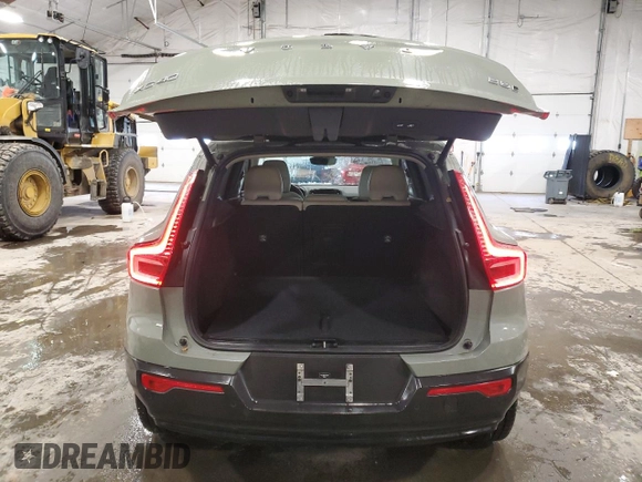 2023 Volvo XC40 Plus Dark Theme with VIN YV4L12UW2P2024297, listed as a Copart auction lot 44742735 with 15,666 mi miles and Salvage title. Bid and sale history available at DreamBid. Image 6.