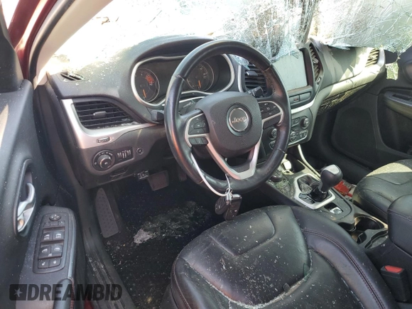 2016 Jeep Cherokee Trailhawk z VIN 1C4PJMBS0GW306317, wystawiony jako Copart lot #50572995 z przebiegiem Nie podano mil oraz Nie do naprawy • Non repairable. Historia ofert i sprzedaży dostępna na DreamBid. Obrazek 8.
