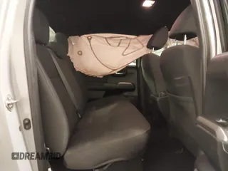 2019 Toyota Tacoma SR z VIN 3TMCZ5AN1KM232360, wystawiony jako IAAI lot #42006355 z przebiegiem 133 909 mil mil oraz . Historia ofert i sprzedaży dostępna na DreamBid. Obrazek 8.