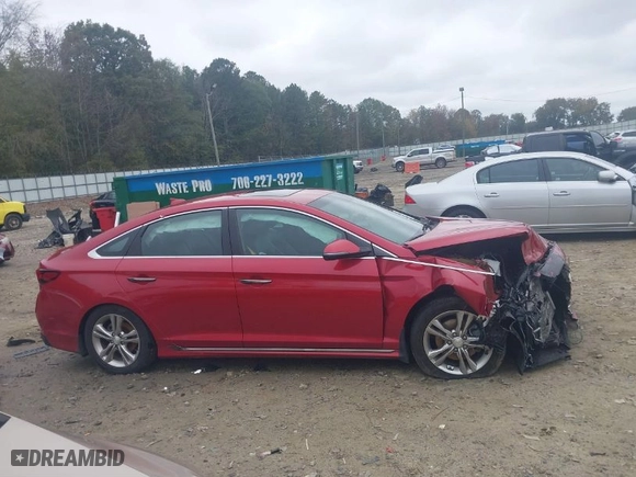 2019 Hyundai Sonata Sport with VIN 5NPE34AF7KH808312, listed as a IAAI auction lot 40815880 with 71,800 mi miles. Bid and sale history available at carsss.com. Image 14.