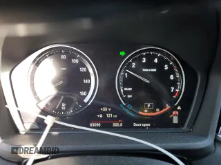2018 BMW X2 xDrive28i z VIN WBXYJ5C39JEF79406, wystawiony jako Copart lot #50515265 z przebiegiem 63 096 mil mil oraz Szkody całkowita. Historia ofert i sprzedaży dostępna na DreamBid. Obrazek 9.